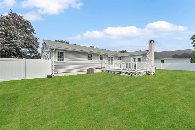 53 Cecile St, Agawam, MA 01001