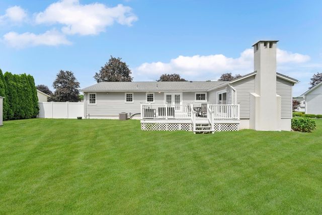 53 Cecile St, Agawam, MA 01001