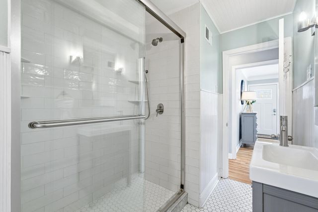 5628 32nd Avenue S, Minneapolis, MN 55417