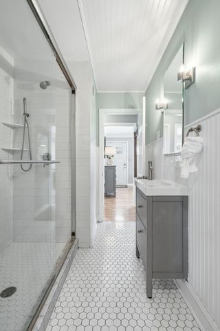 5628 32nd Avenue S, Minneapolis, MN 55417