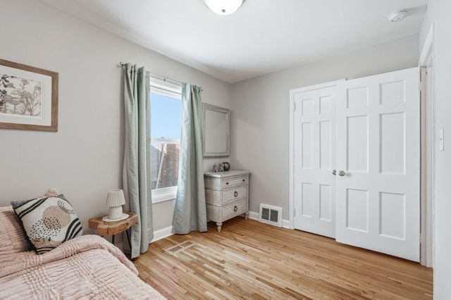 5628 32nd Avenue S, Minneapolis, MN 55417