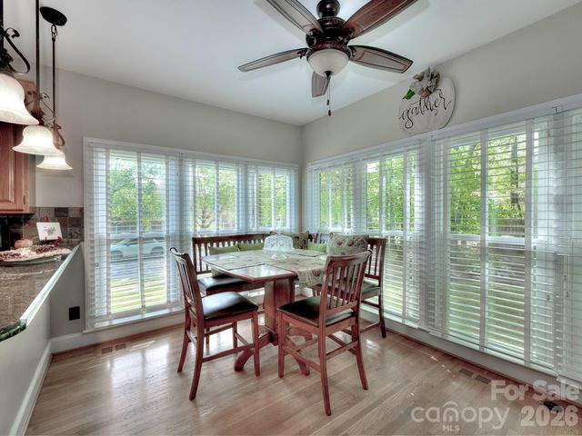 4601 Nobility Court 16, Charlotte, NC 28269