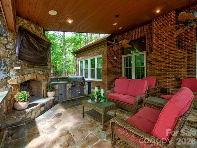 4601 Nobility Court 16, Charlotte, NC 28269