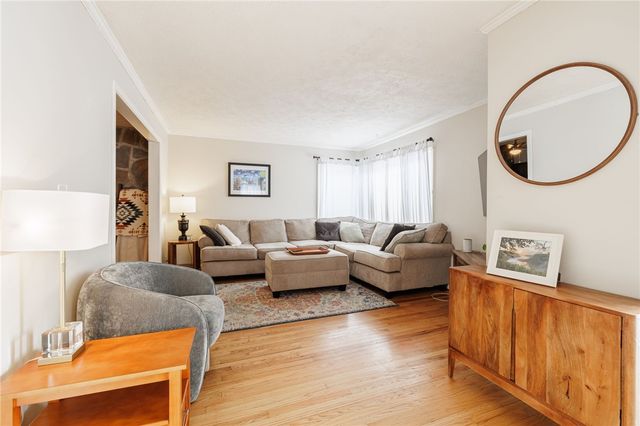 44 Dorking Road, Brighton, NY 14610