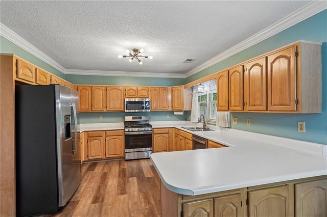 974 Laurel Springs Lane SW, Marietta, GA 30064