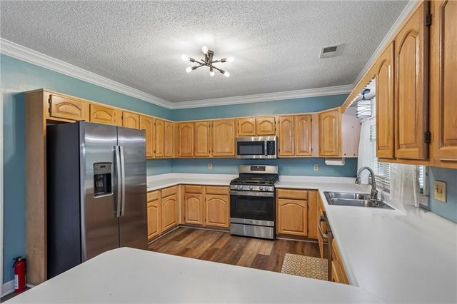 974 Laurel Springs Lane SW, Marietta, GA 30064