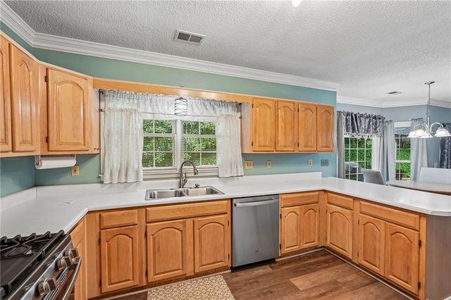 974 Laurel Springs Lane SW, Marietta, GA 30064