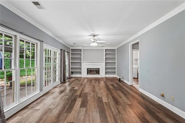 974 Laurel Springs Lane SW, Marietta, GA 30064