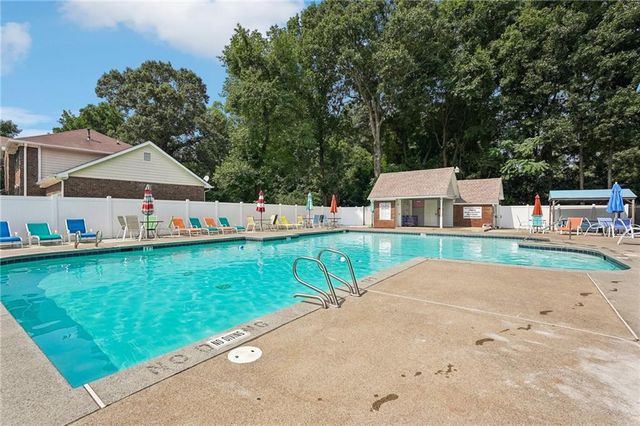 974 Laurel Springs Lane SW, Marietta, GA 30064