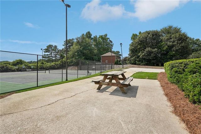 974 Laurel Springs Lane SW, Marietta, GA 30064