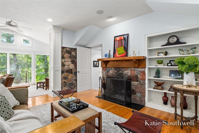 7320 Valhalla Drive, Alto, MI 49302