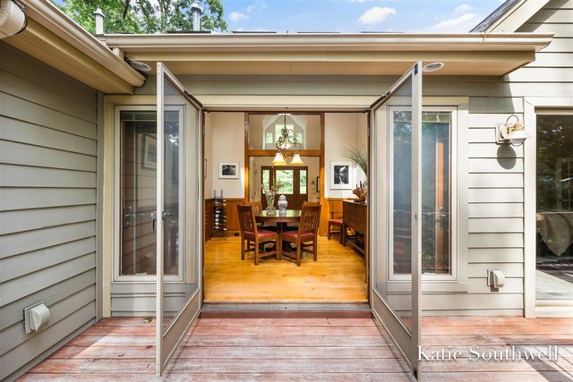 7320 Valhalla Drive, Alto, MI 49302