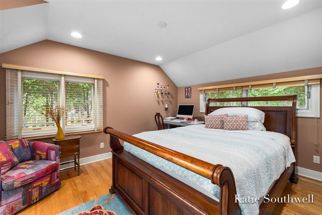7320 Valhalla Drive, Alto, MI 49302