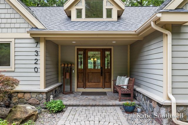 7320 Valhalla Drive, Alto, MI 49302