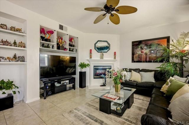 1121 Midnight Way, Oceanside, CA 92057