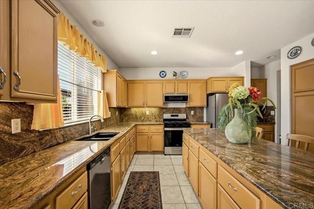 1121 Midnight Way, Oceanside, CA 92057