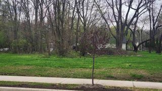 1945 N Olive Street, South Bend, IN 46628