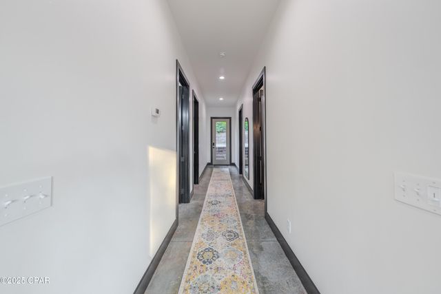 5101 Lake Bluff Circle, Marianna, FL 32446