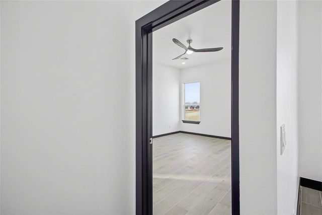 2436 Canyon Circle, Blanchard, OK 73010