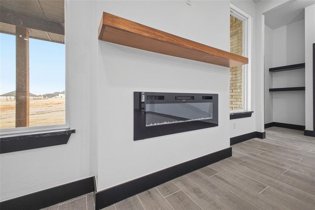 2436 Canyon Circle, Blanchard, OK 73010