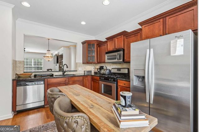 1875 Appaloosa Run Trail, Buford, GA 30519