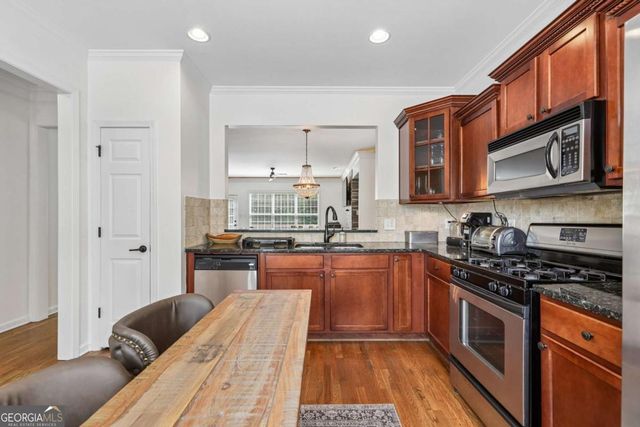 1875 Appaloosa Run Trail, Buford, GA 30519