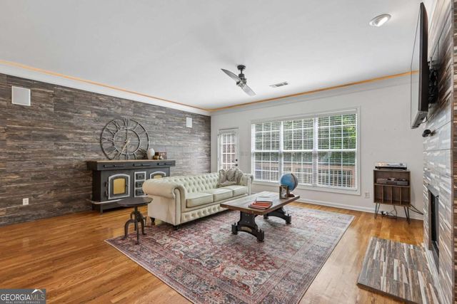 1875 Appaloosa Run Trail, Buford, GA 30519