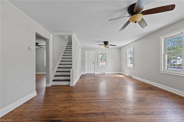 204 W Brower Avenue, Liberty, NC 27298