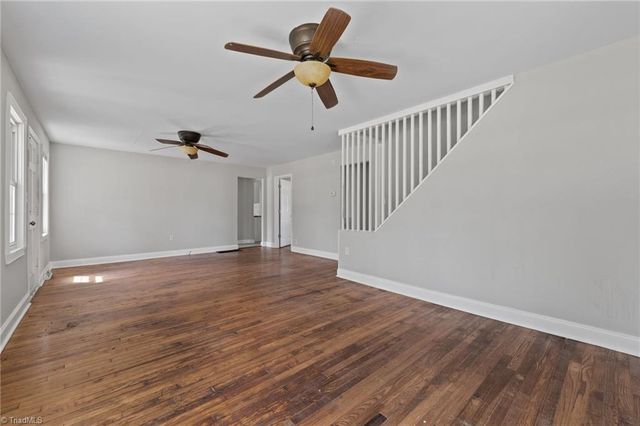 204 W Brower Avenue, Liberty, NC 27298