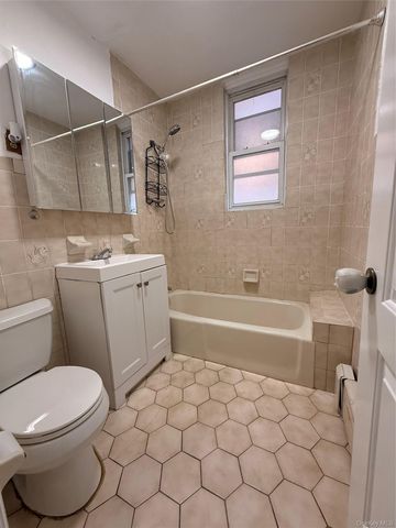 1958 Lurting Avenue, Bronx, NY 10461