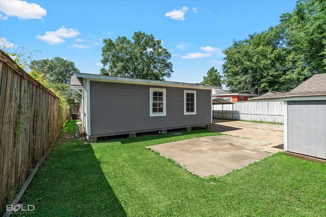 1110 Janther Place, Shreveport, LA 71104