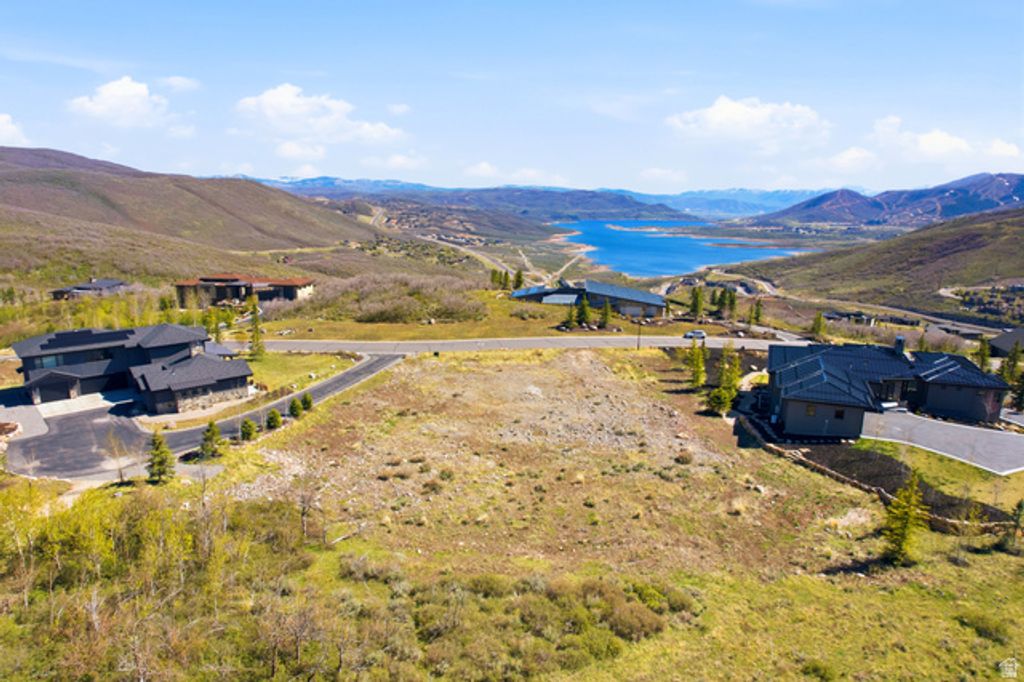 Image 13 of property listing at 430 W VISTA RIDGE RD # 99, Kamas, UT 84036