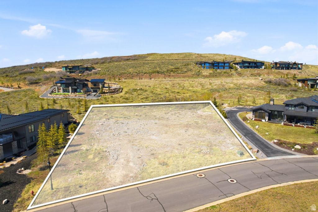Image 3 of property listing at 430 W VISTA RIDGE RD # 99, Kamas, UT 84036