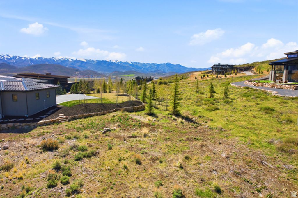 Image 5 of property listing at 430 W VISTA RIDGE RD # 99, Kamas, UT 84036