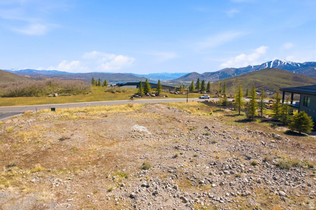 Image 7 of property listing at 430 W VISTA RIDGE RD # 99, Kamas, UT 84036