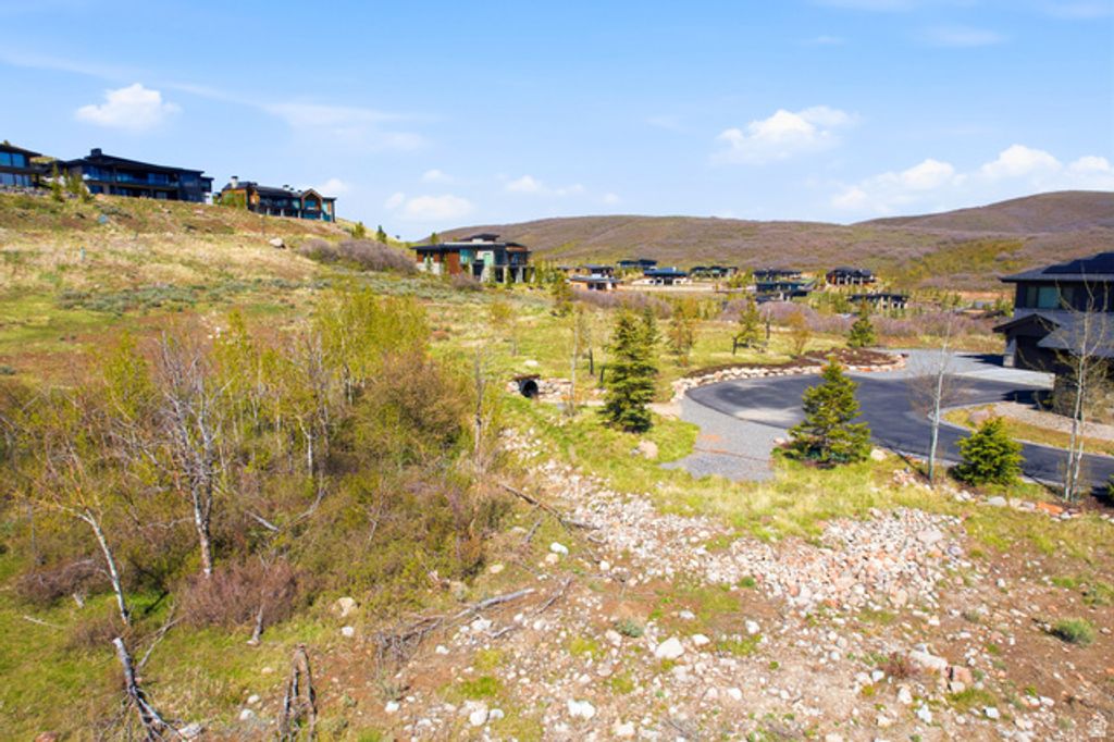 Image 9 of property listing at 430 W VISTA RIDGE RD # 99, Kamas, UT 84036
