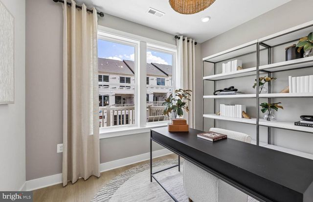 512 PARKVIEW AVE, Gaithersburg, MD 20878