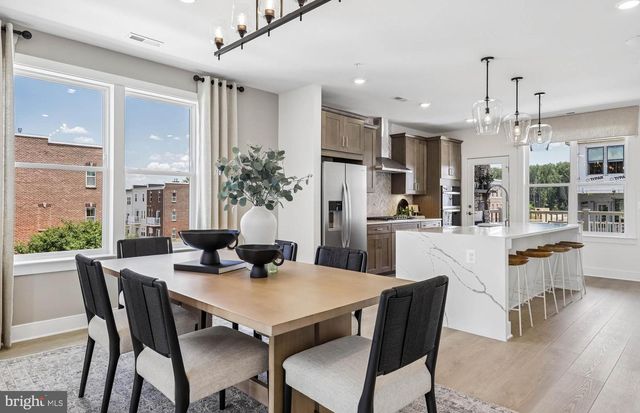 512 PARKVIEW AVE, Gaithersburg, MD 20878