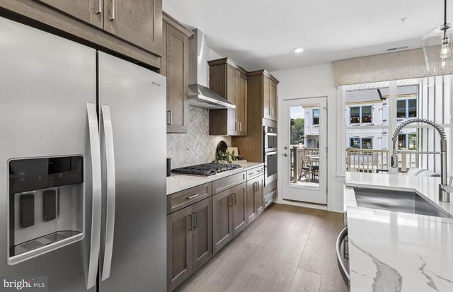 512 PARKVIEW AVE, Gaithersburg, MD 20878