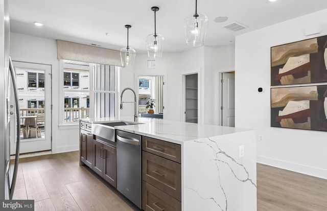 512 PARKVIEW AVE, Gaithersburg, MD 20878