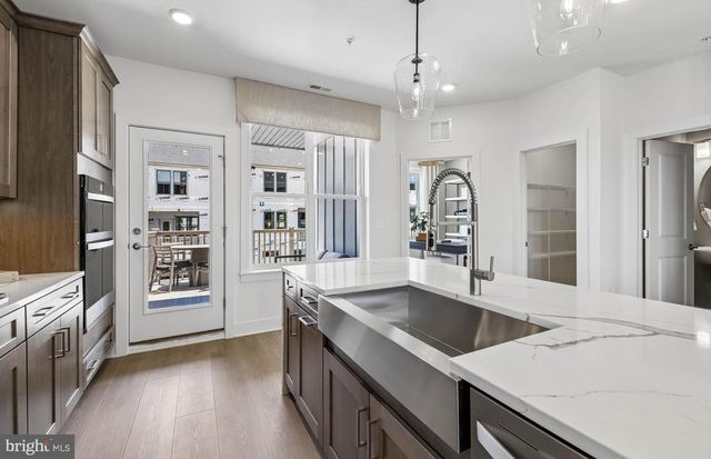 512 PARKVIEW AVE, Gaithersburg, MD 20878