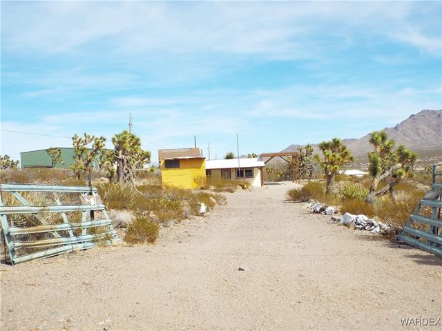 17516 N LADERA Drive, Dolan Springs, AZ 86441