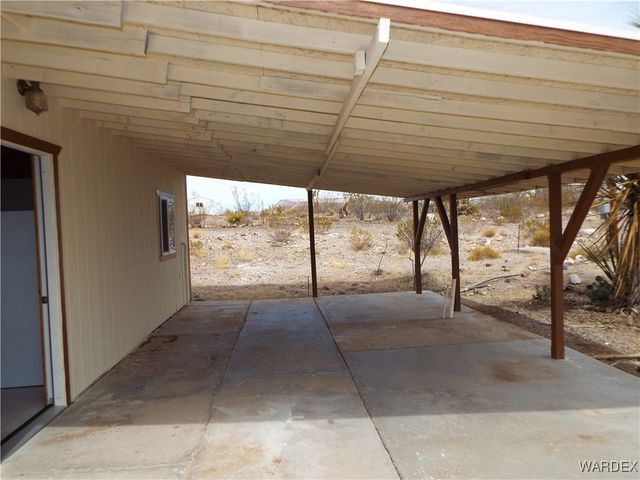 17516 N LADERA Drive, Dolan Springs, AZ 86441