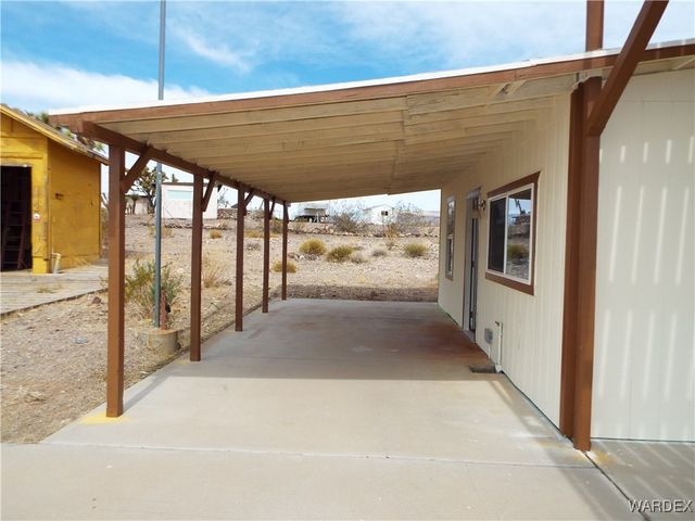 17516 N LADERA Drive, Dolan Springs, AZ 86441