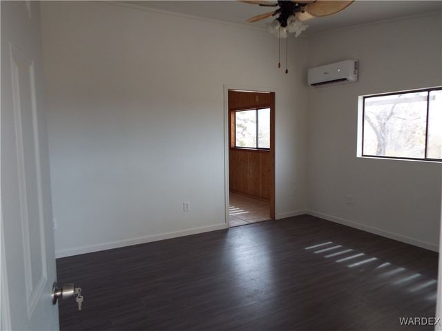 17516 N LADERA Drive, Dolan Springs, AZ 86441