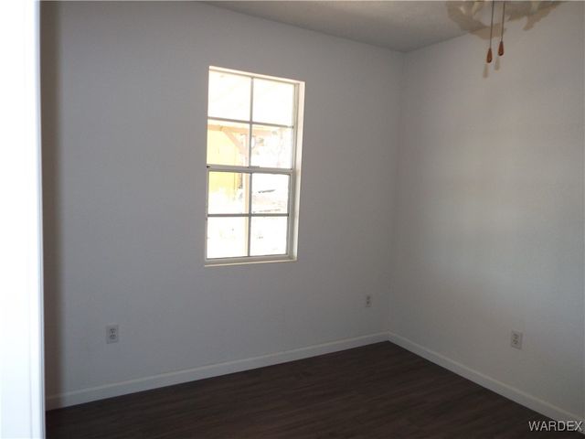 17516 N LADERA Drive, Dolan Springs, AZ 86441