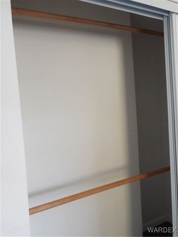 17516 N LADERA Drive, Dolan Springs, AZ 86441