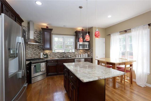 6025 Dumont Trace, Roswell, GA 30075