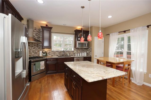 6025 Dumont Trace, Roswell, GA 30075