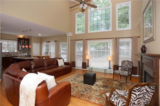6025 Dumont Trace, Roswell, GA 30075